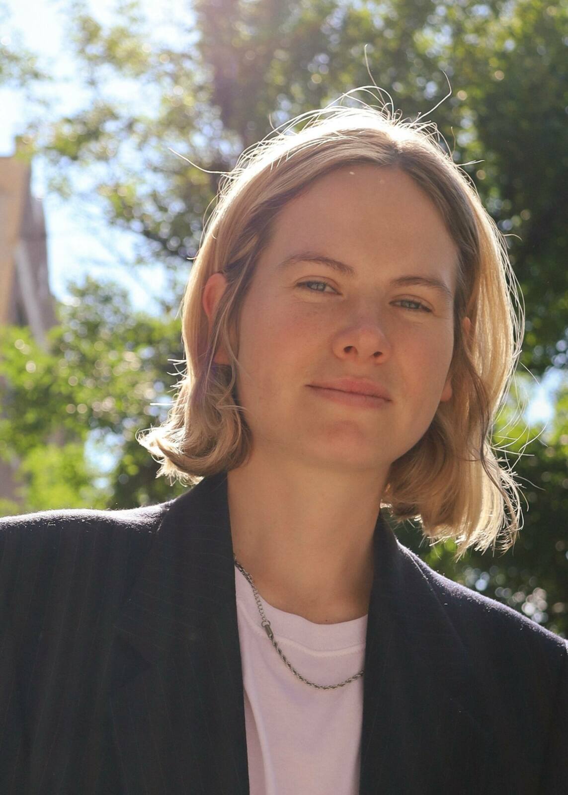 Author Photo 2 - Erica Peplin
