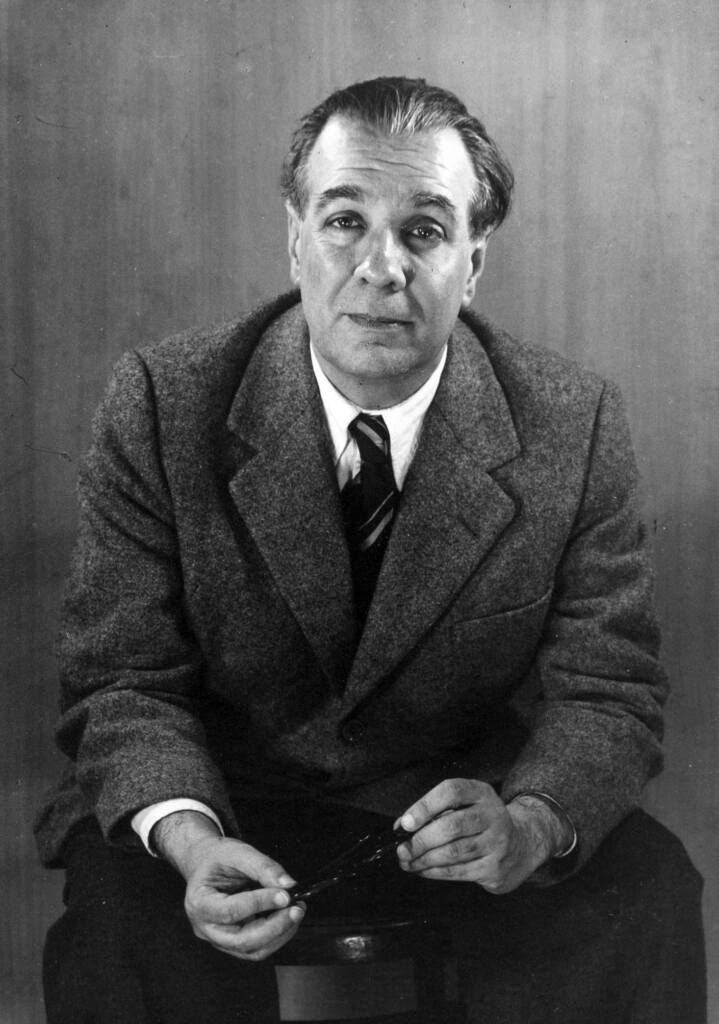Jorge_Luis_Borges_1951,_by_Grete_Stern