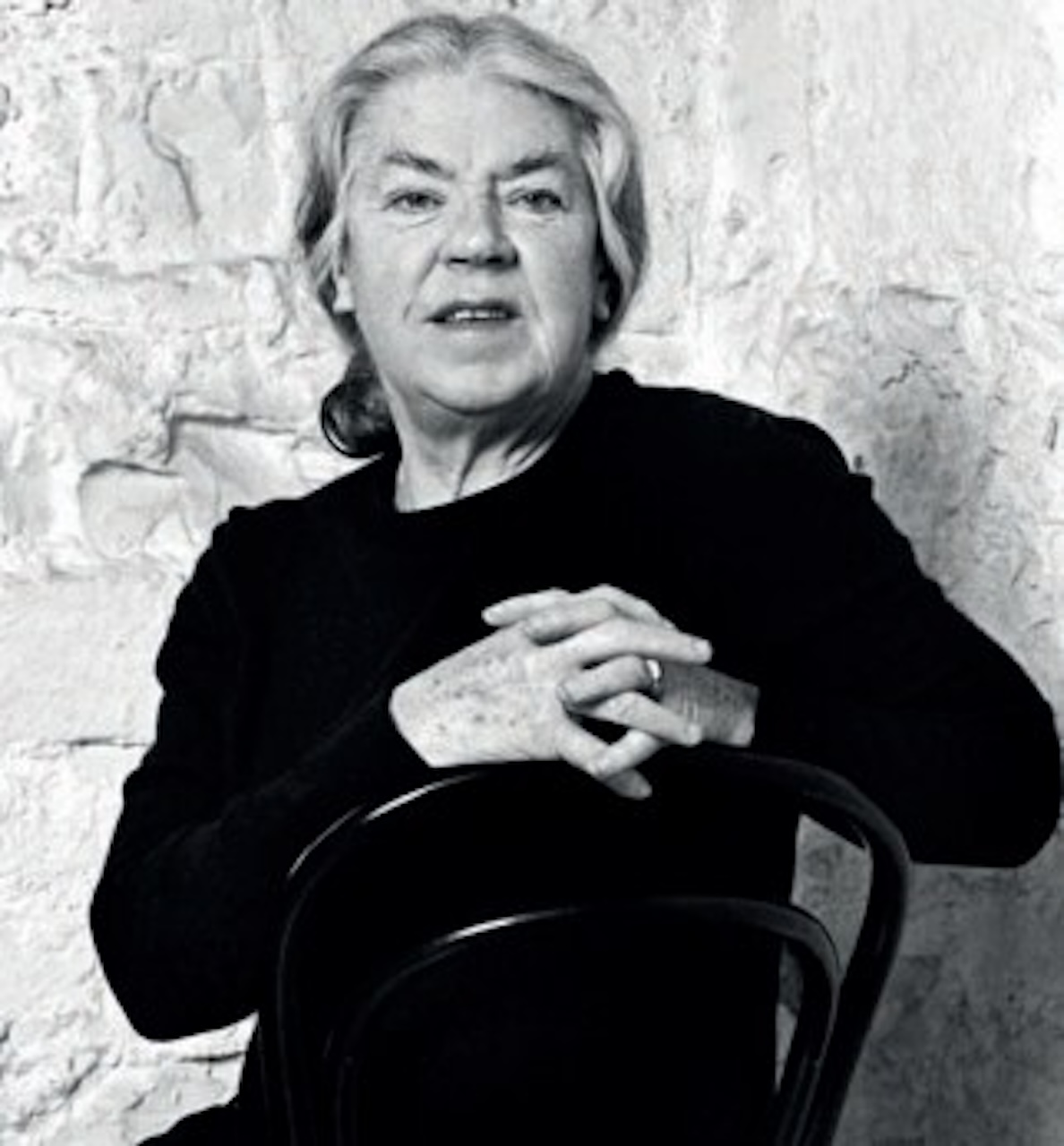 Mary Lavin Headshot