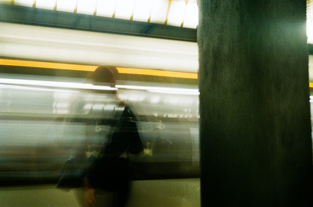 vale-lAVV3dC0NTg-unsplash Large